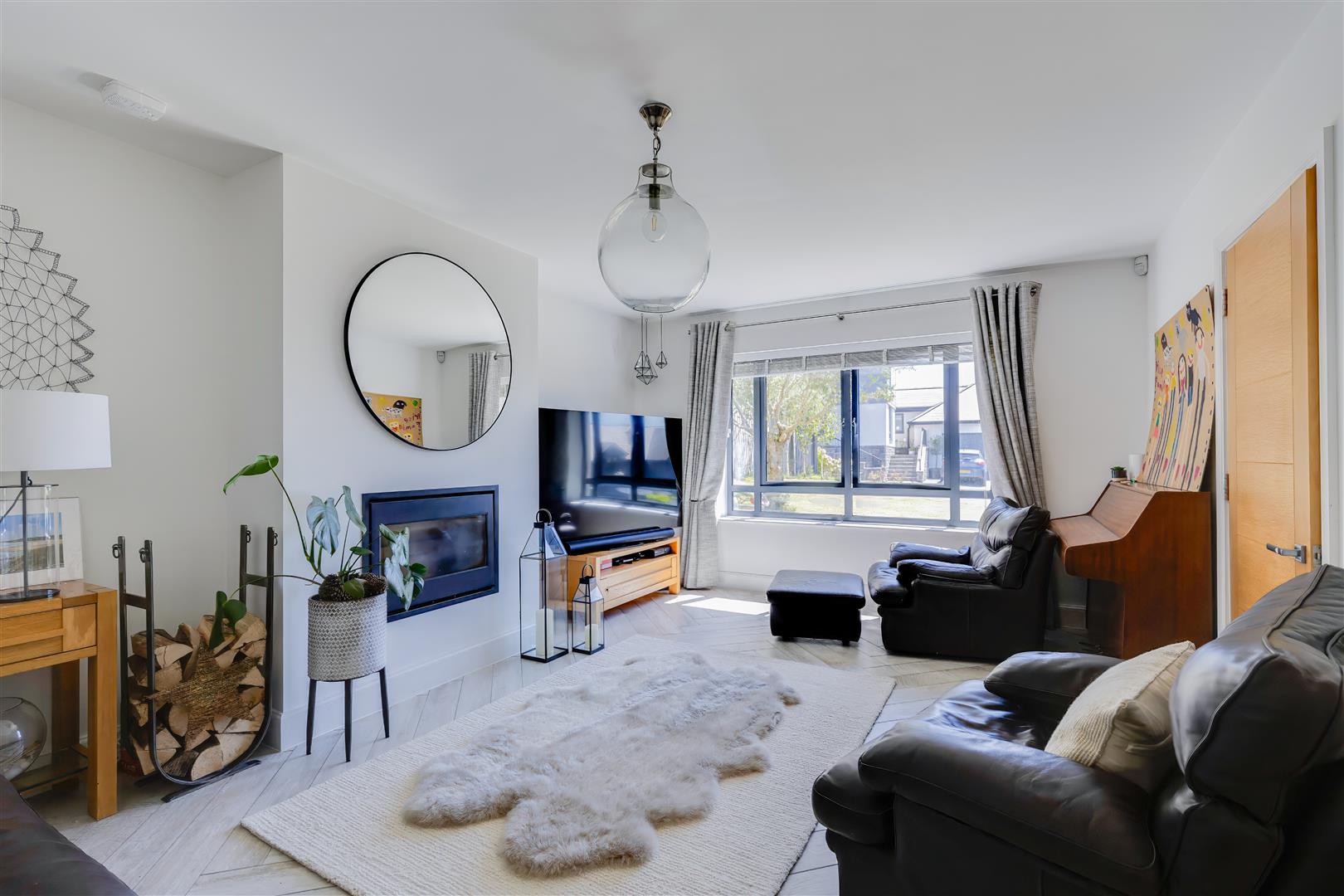 Craig Yr Eos Avenue, Ogmore by Sea, Vale of Glamorgan, CF32 0PF